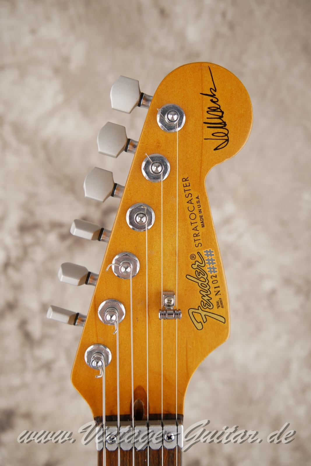 img/vintage/5765/Fender_Stratocaster_Jeff_Beck_USA_surf_green_1991 -003.JPG